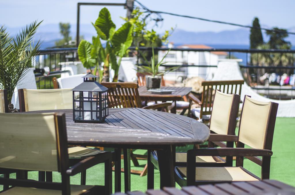 Katerina apartments Neos Pirgos Bagian luar foto